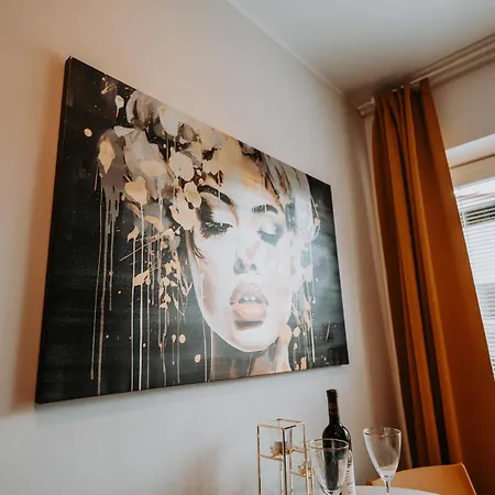 Apartamento Design Studio, 400m From The Square *